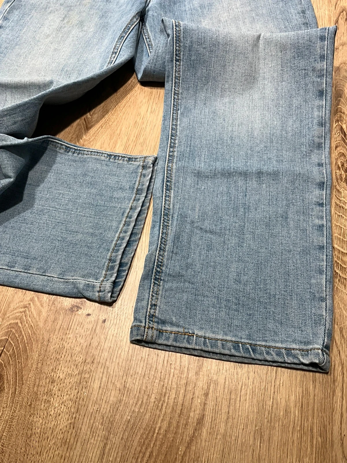 Jean Levi's 541 Athletic Taper W36 L30 Vintage Bleu Clair Délavé  Lvh 193 – photo 3
